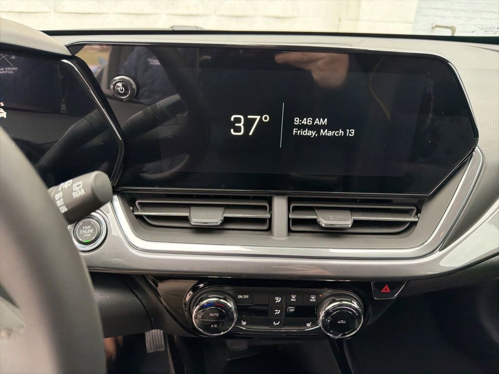 New 2026 Chevrolet Trax ACTIV w/ Driver Confidence Package image 18