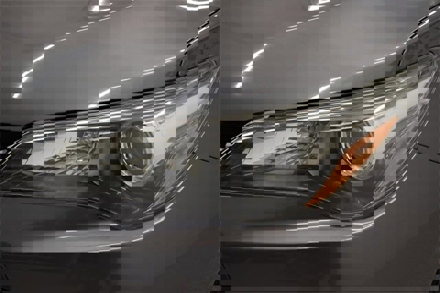 Used 2015 Toyota Camry image 17