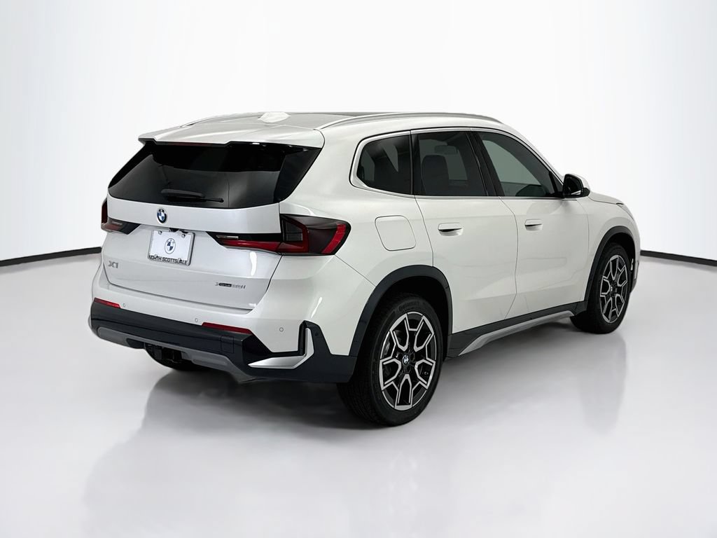 New 2026 BMW X1 xDrive28i w/ Technology Package AWD/4WD image 5