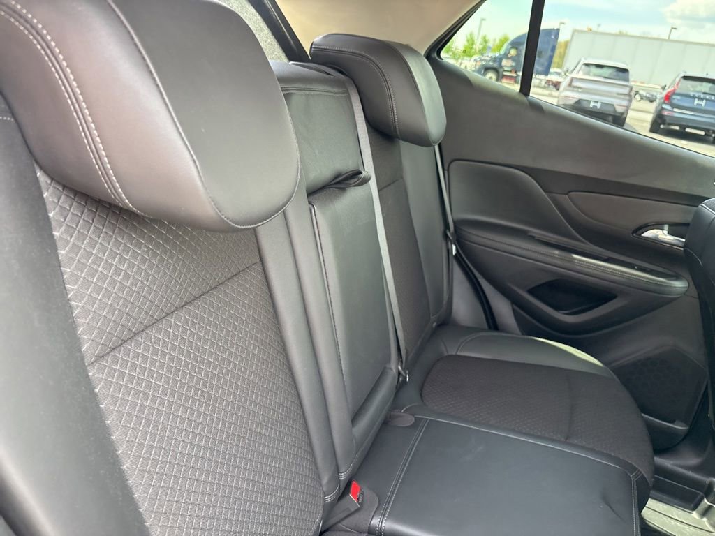Used 2019 Buick Encore Sport Touring w/ Safety Package AWD/4WD image 40