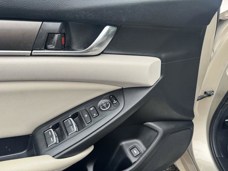 Used 2019 Honda Accord LX image 23