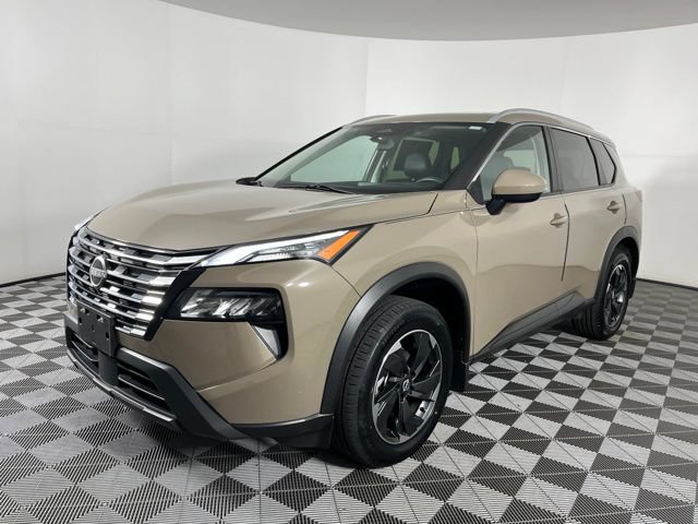 Used 2024 Nissan Rogue SV w/ SV Premium Package AWD/4WD image 6
