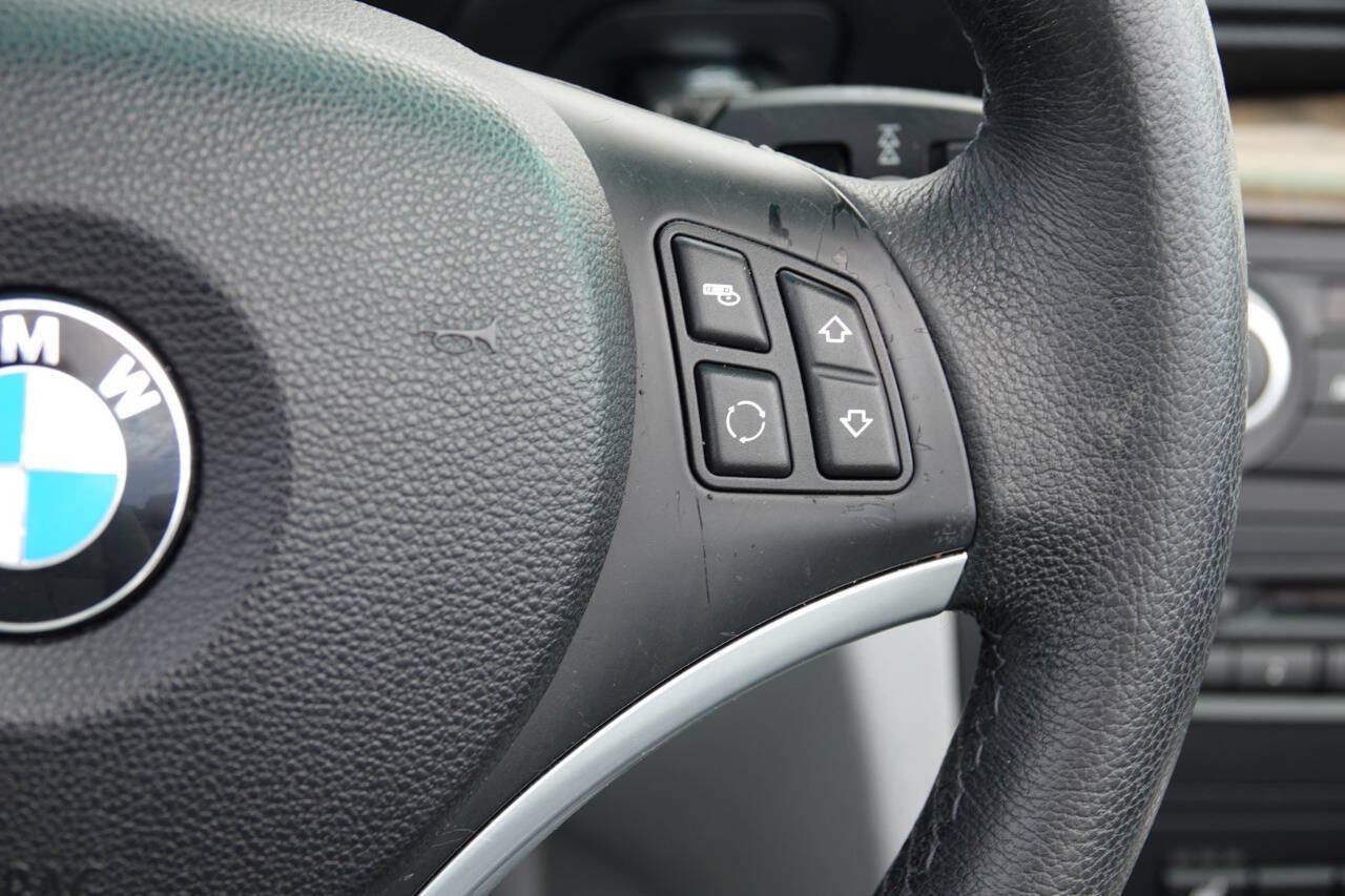 Used 2009 BMW 128i Convertible RWD image 68