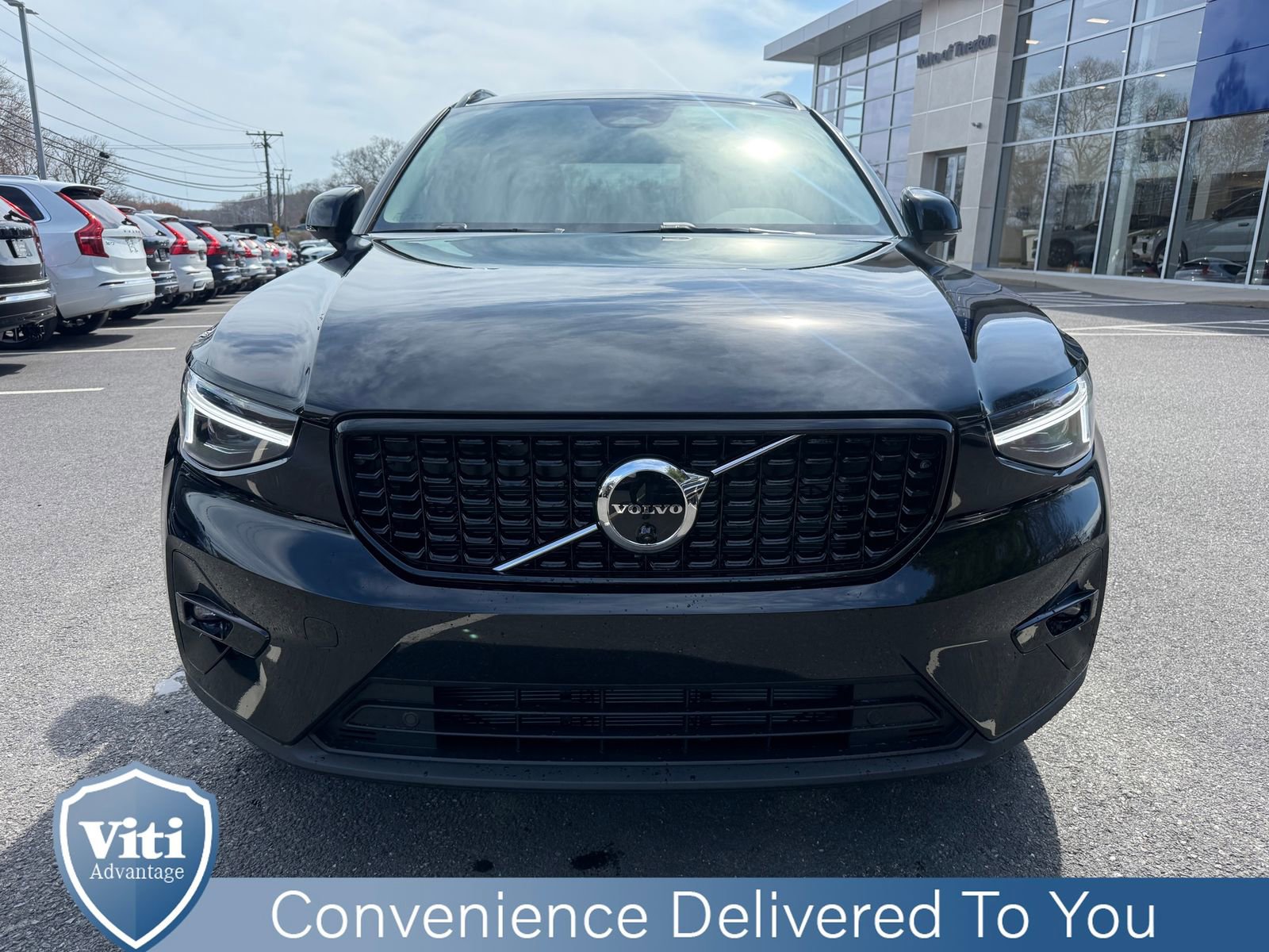 New 2026 Volvo XC40 B5 Plus w/ Climate Package image 3