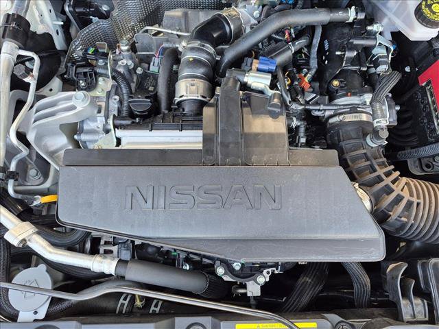 Used 2025 Nissan Rogue S FWD image 23