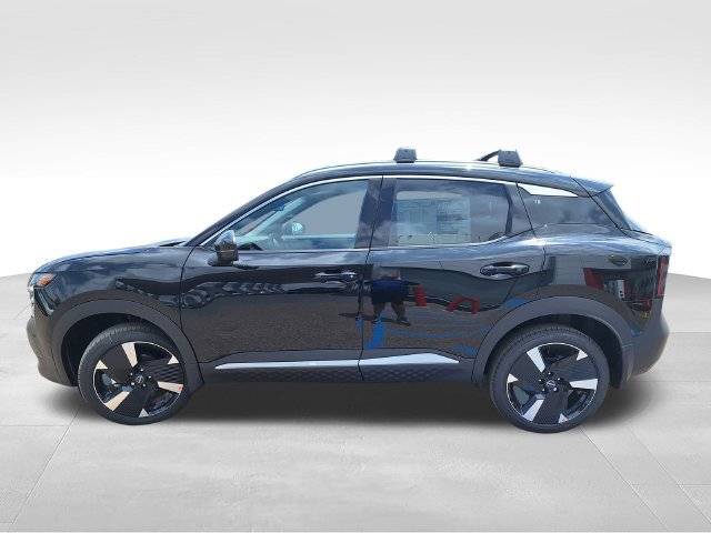 New 2026 Nissan Kicks SR w/ Cold Weather Package FWD image 4