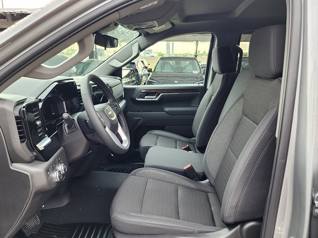 New 2026 GMC Sierra 1500 Elevation image 17