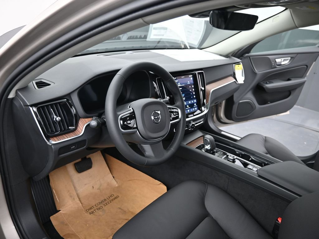 New 2026 Volvo V60 B5 Cross Country Plus w/ Protection Package Premier image 14