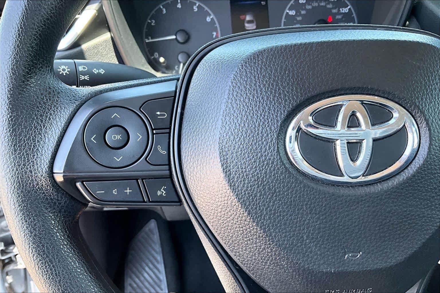 Used 2024 Toyota Corolla LE FWD image 23