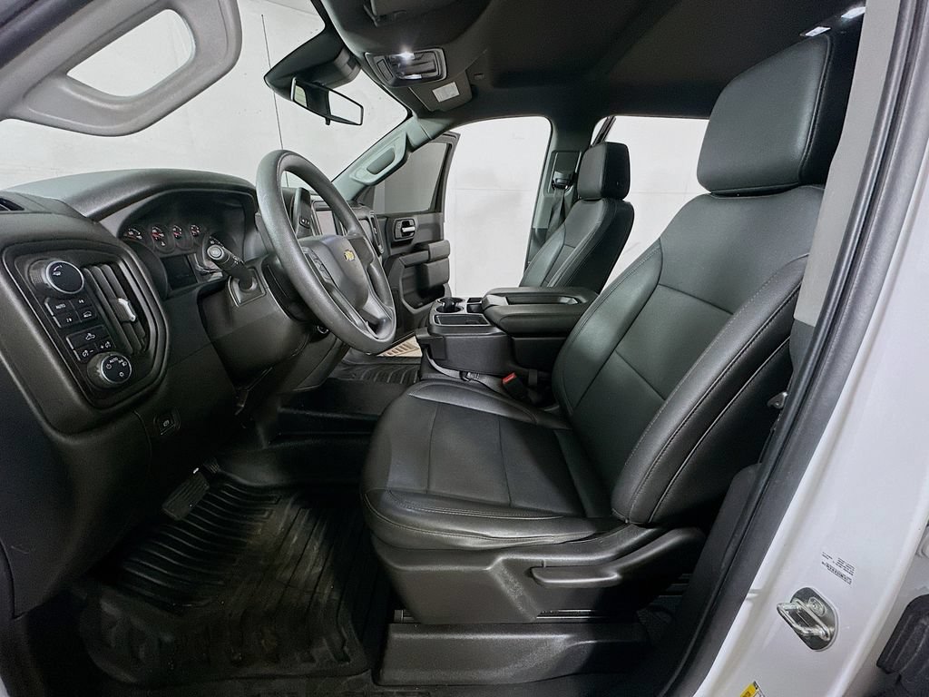 Used 2022 Chevrolet Silverado 1500 W/T w/ WT Value Package AWD/4WD image 15