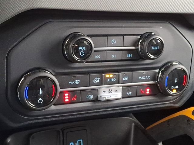 Used 2022 Ford Bronco Badlands image 17