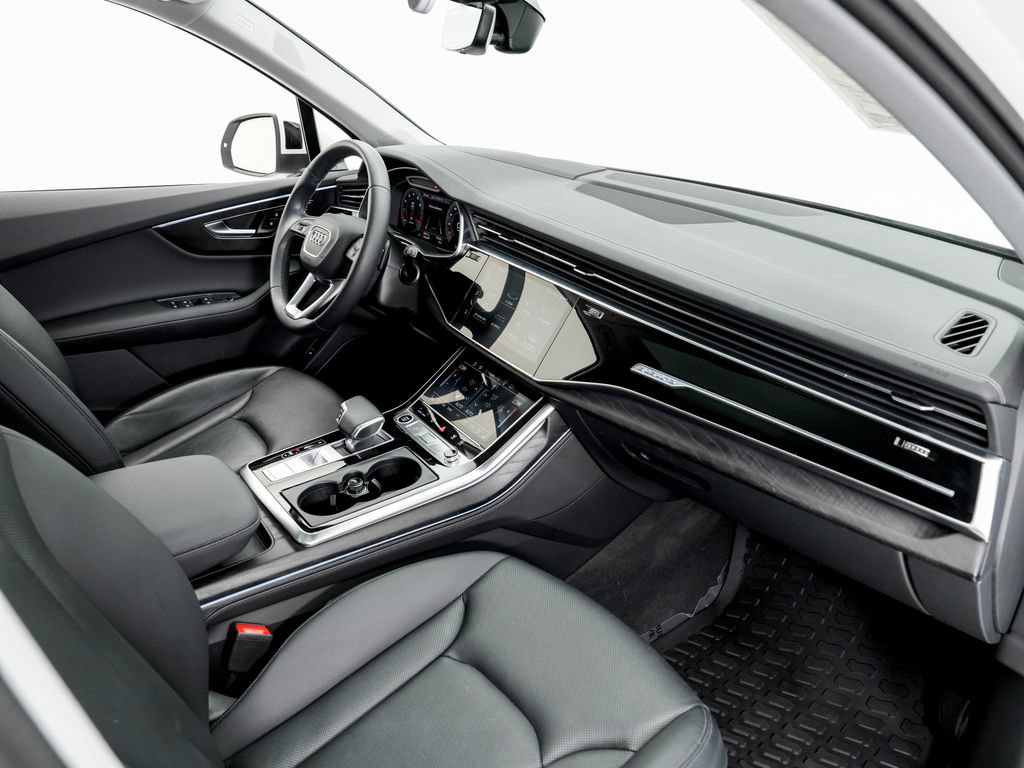 Used 2023 Audi Q7 3.0T Prestige w/ Prestige Package AWD/4WD image 20