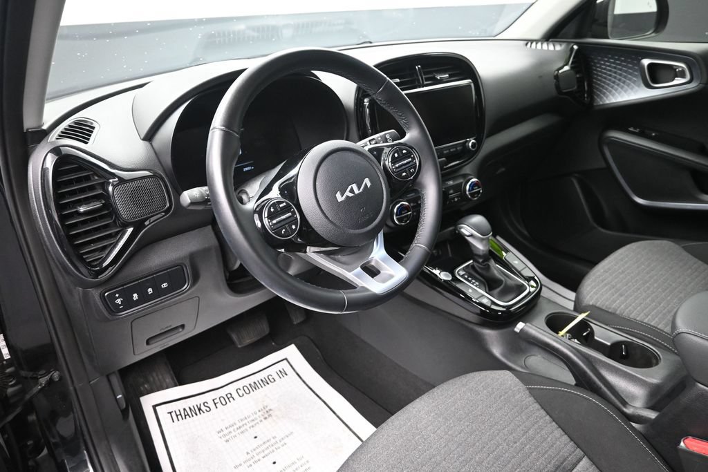 Certified 2023 Kia Soul EX FWD image 12