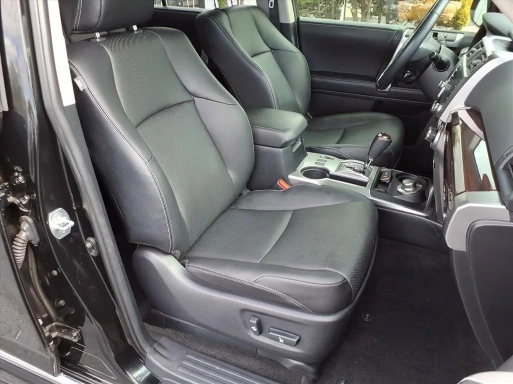 Used 2023 Toyota 4Runner Limited image 11