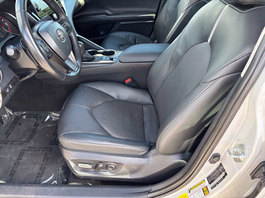 Used 2024 Toyota Camry XSE FWD image 17