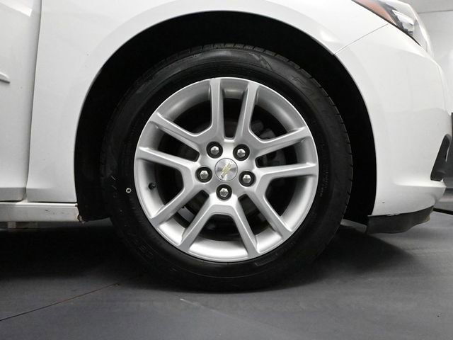 Used 2016 Chevrolet Malibu LT w/ Power Convenience Package FWD image 15