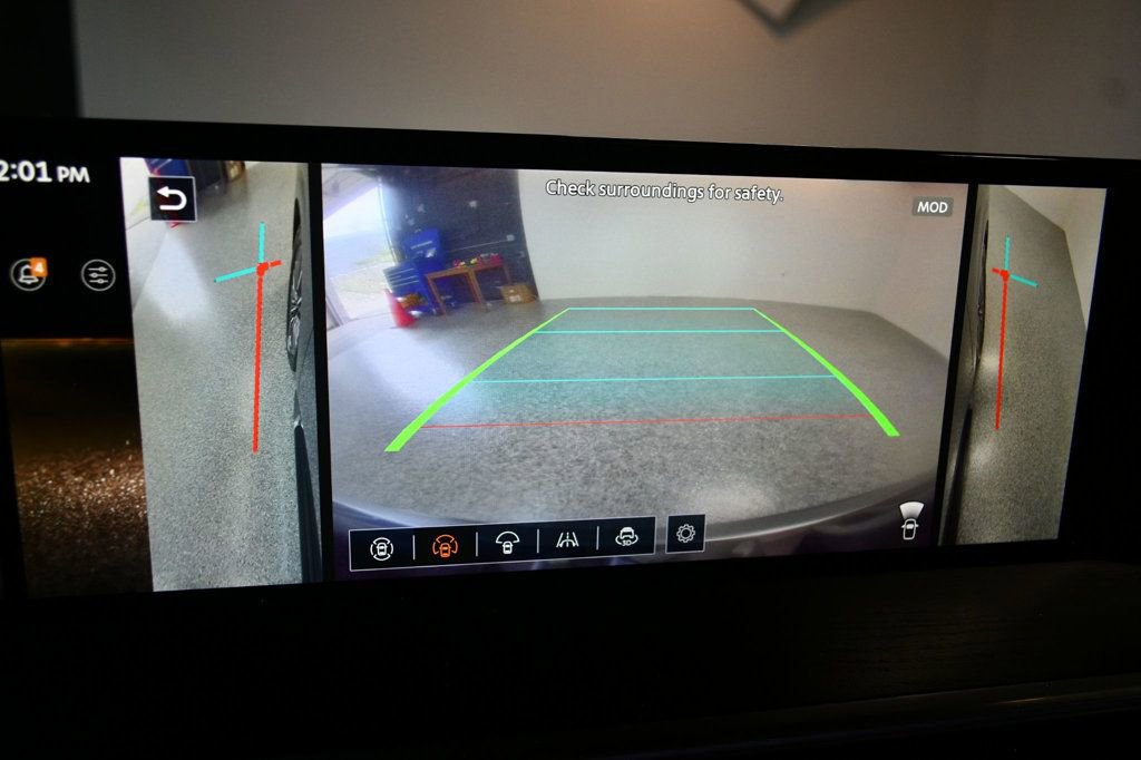 Used 2025 INFINITI QX80 Sensory image 64