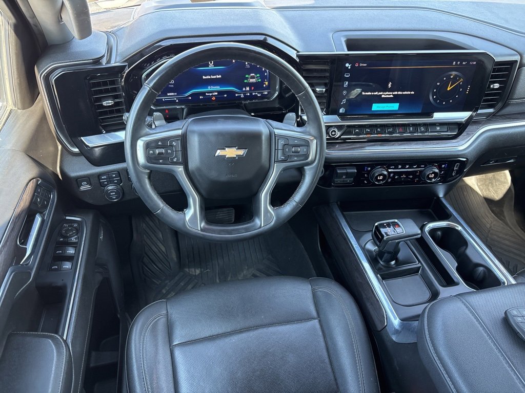 Used 2024 Chevrolet Silverado 1500 LTZ image 12
