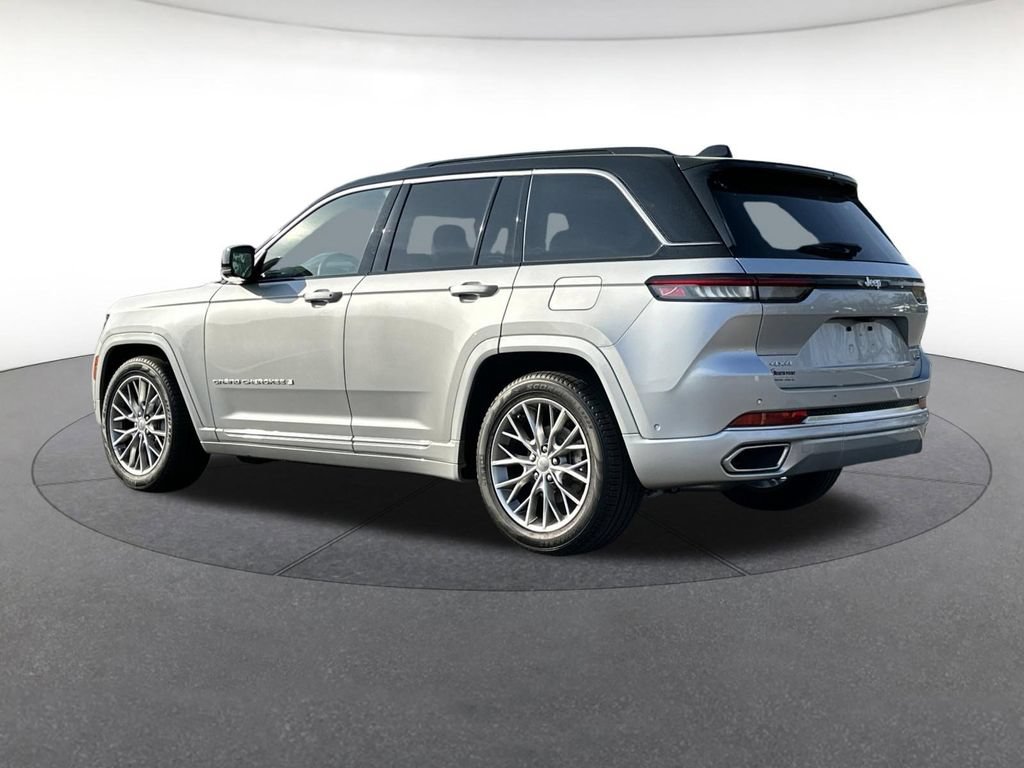 Certified 2025 Jeep Grand Cherokee Summit AWD/4WD image 3
