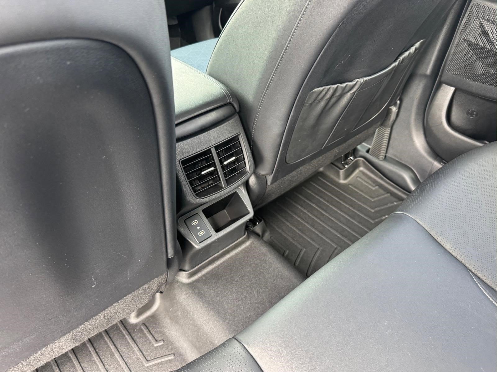 Used 2024 Kia Seltos SX w/ SX Sunroof Package AWD/4WD image 16