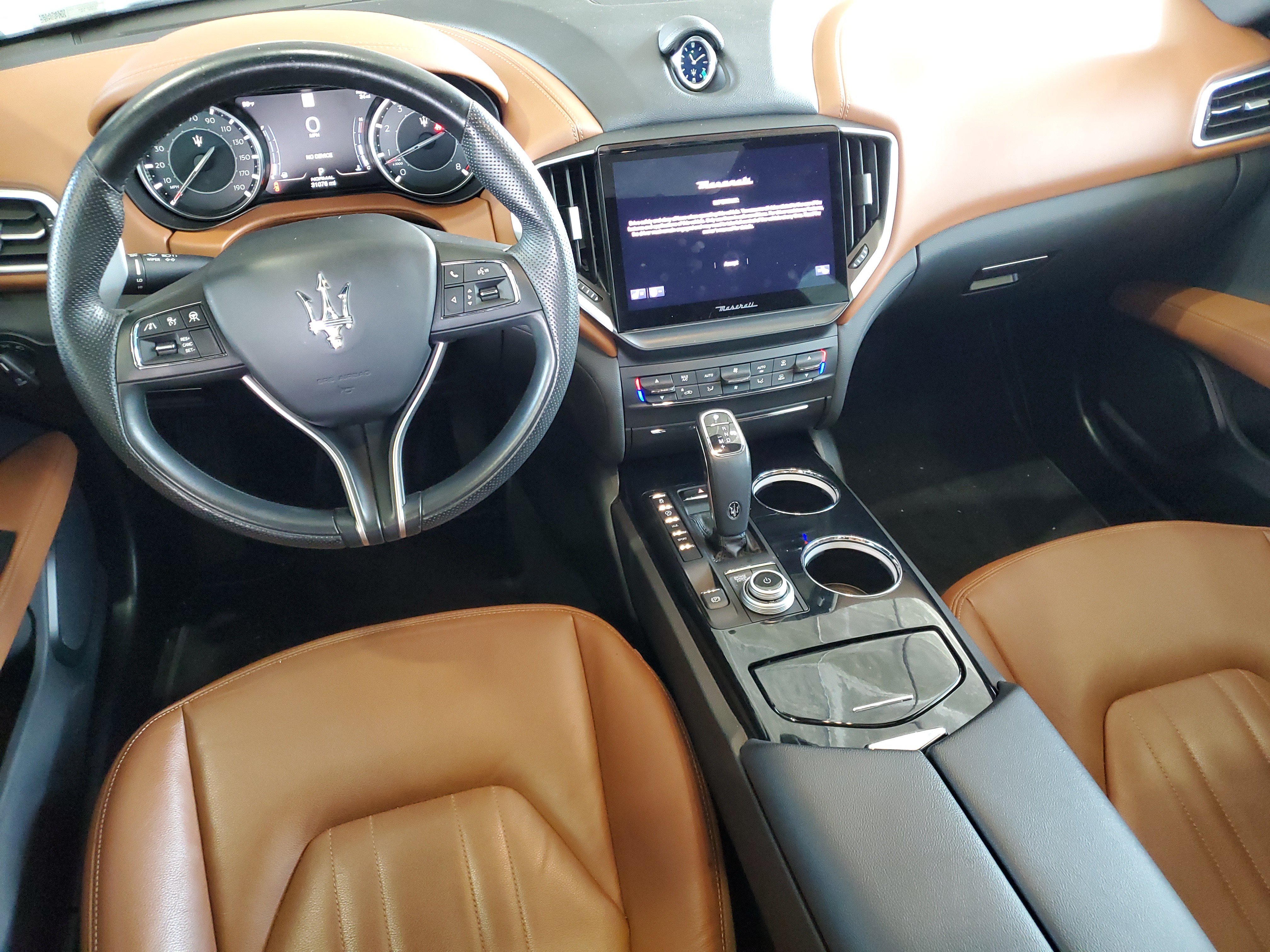 Used 2022 Maserati Ghibli Modena RWD image 12
