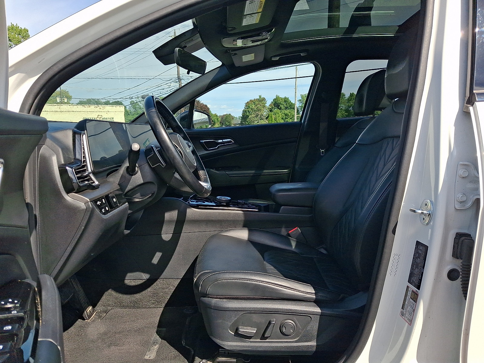 Certified 2023 Kia Sportage X-Line AWD/4WD image 13