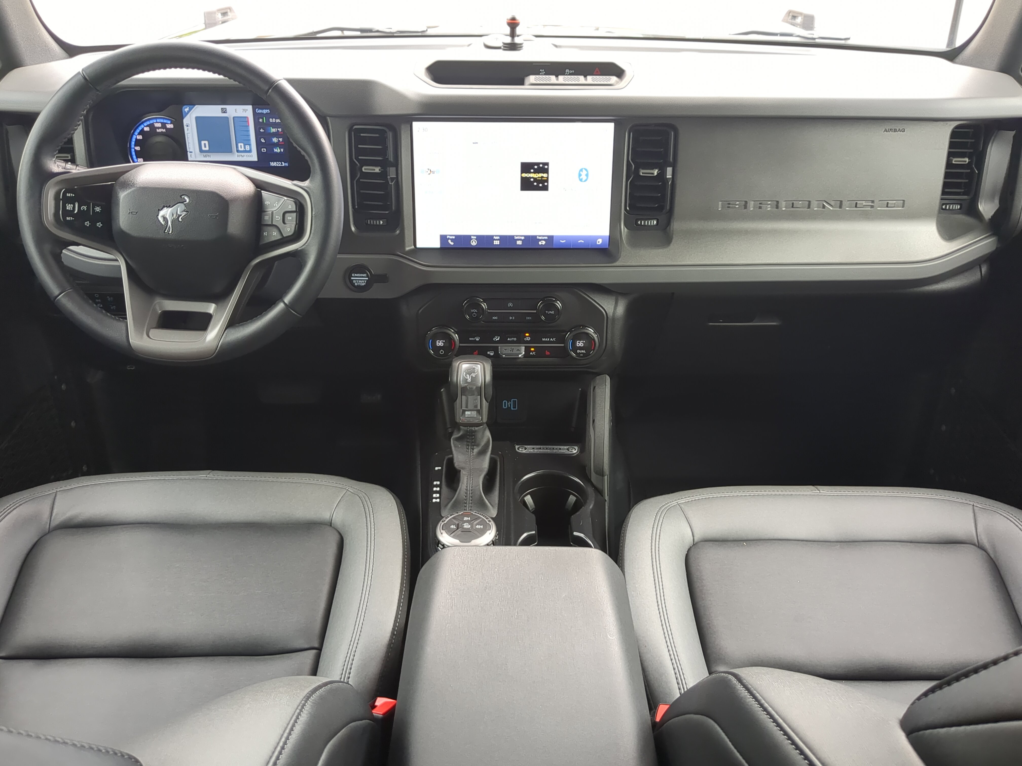 Used 2024 Ford Bronco Big Bend AWD/4WD image 13