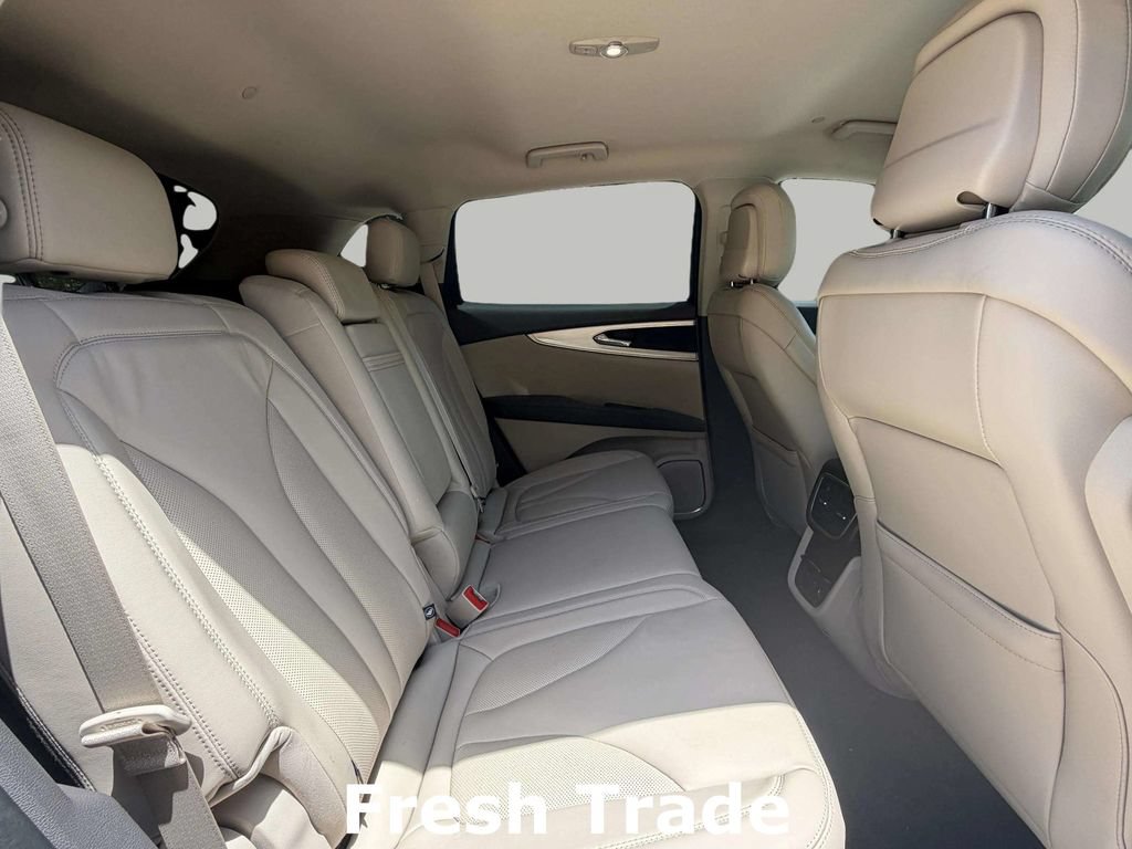 Used 2020 Lincoln Nautilus Premier w/ Equipment Group 101A AWD/4WD image 9