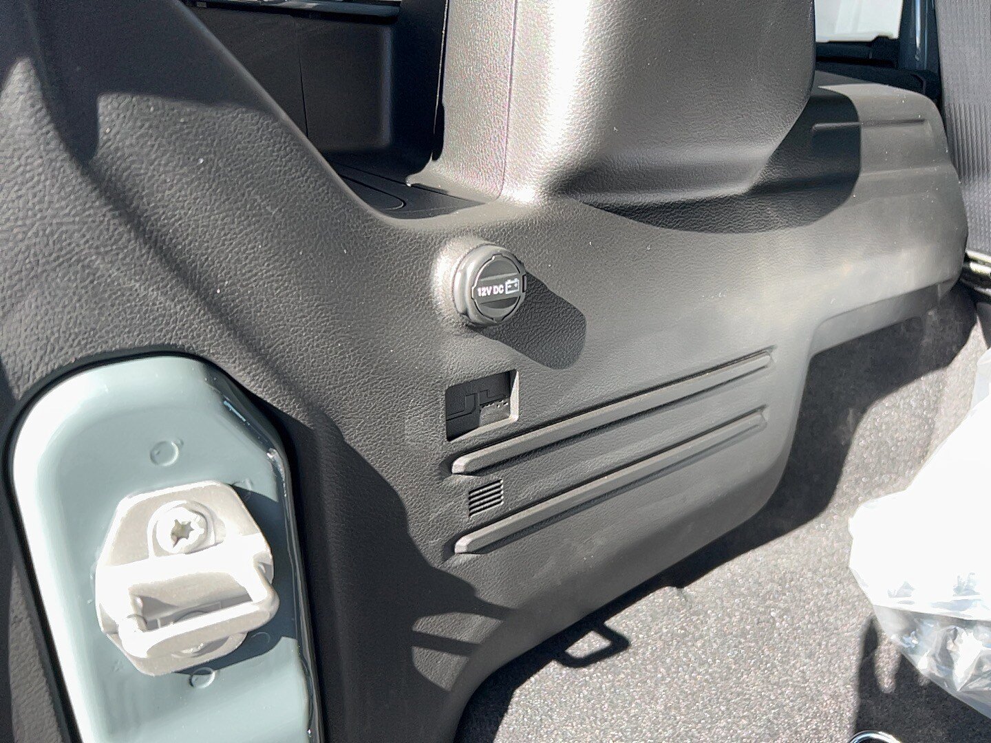 New 2026 Jeep Wrangler Unlimited Rubicon AWD/4WD image 30