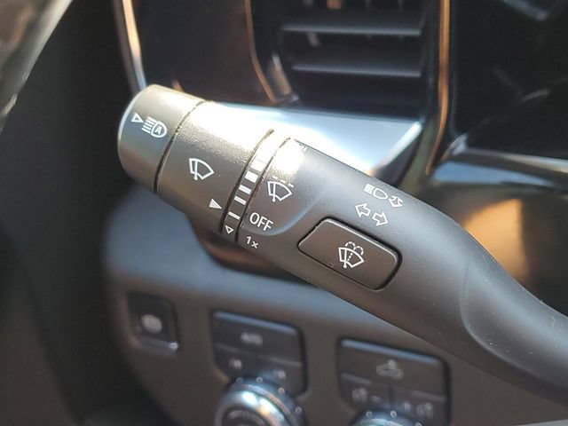 Used 2025 GMC Sierra 1500 Elevation AWD/4WD image 13