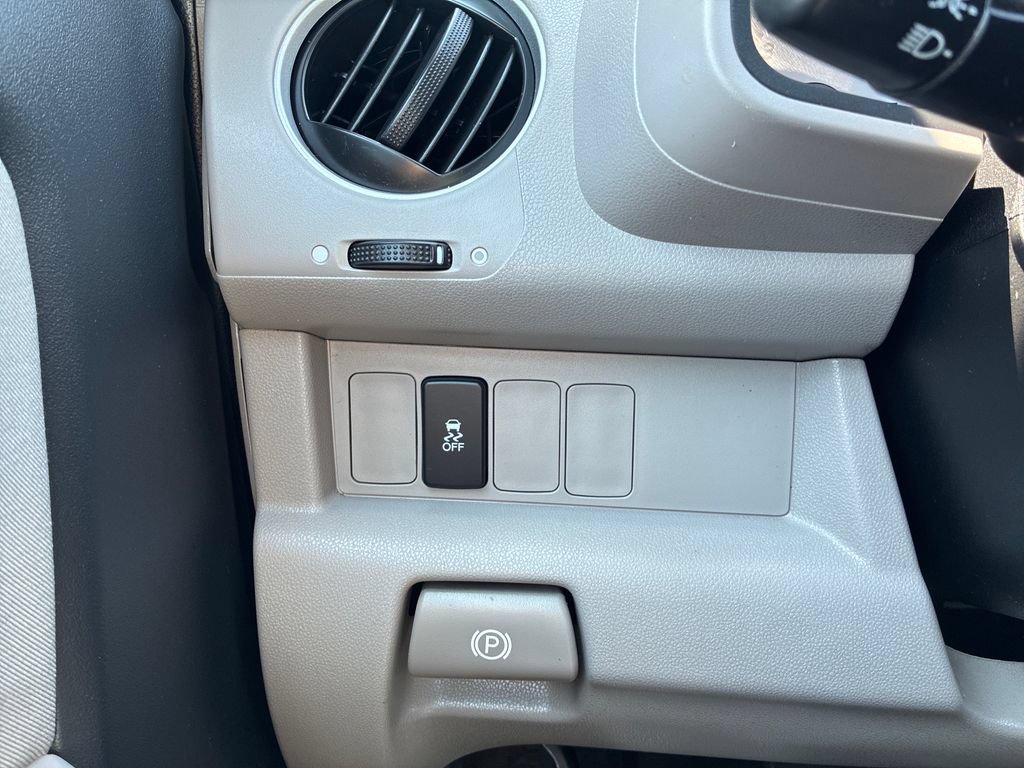 Used 2015 Honda Pilot LX image 25