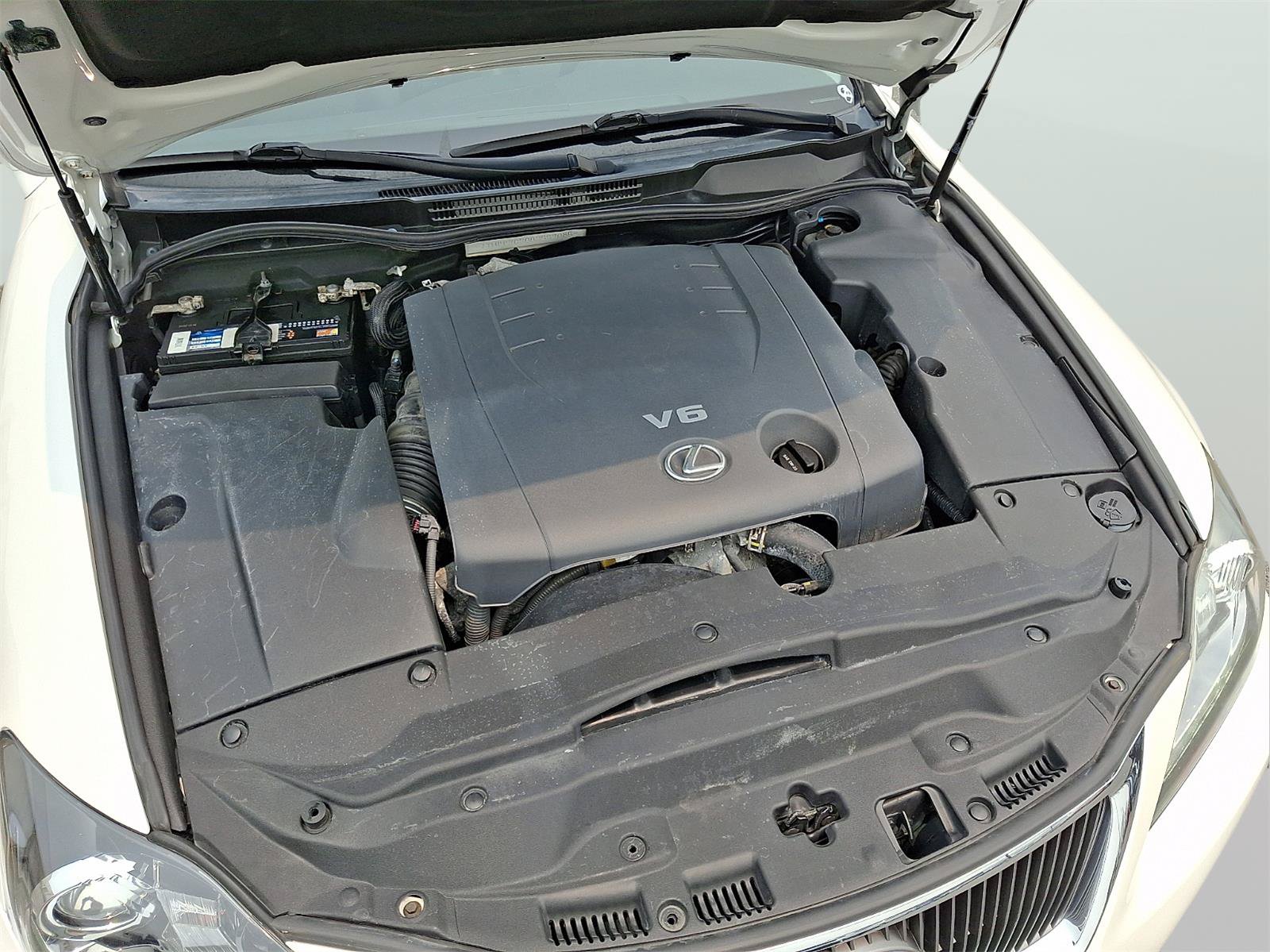 Used 2013 Lexus IS 250C RWD image 23