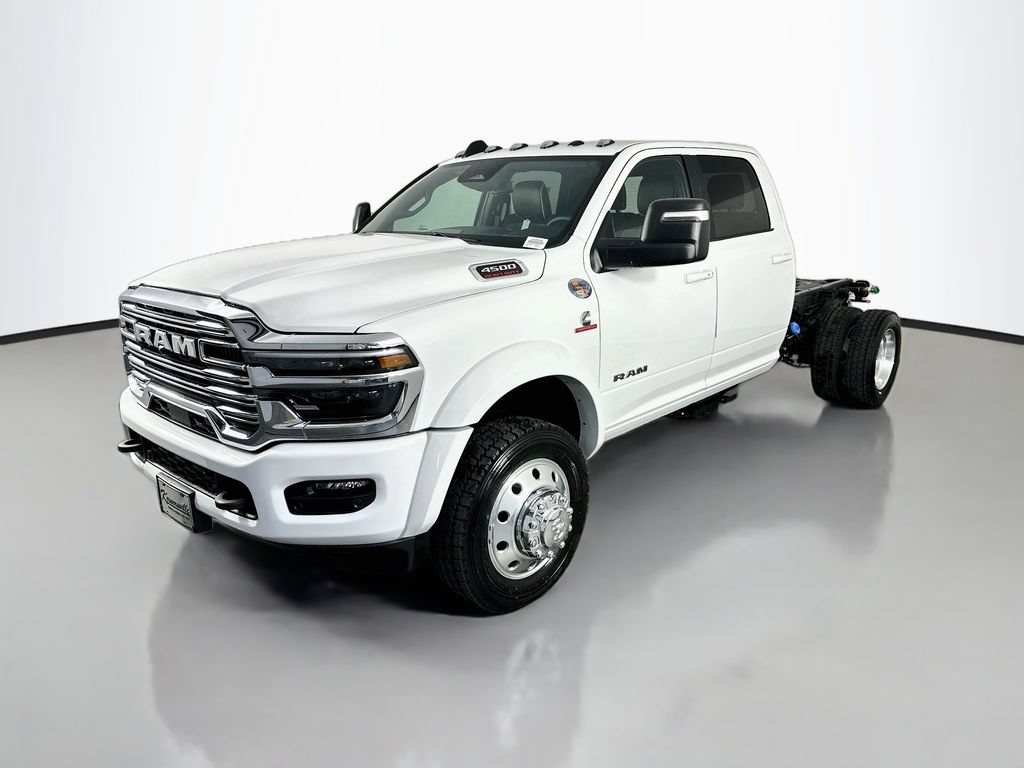 New 2026 RAM 4500 4x4 Crew Cab DRW w/ Laramie Trim Package image 3