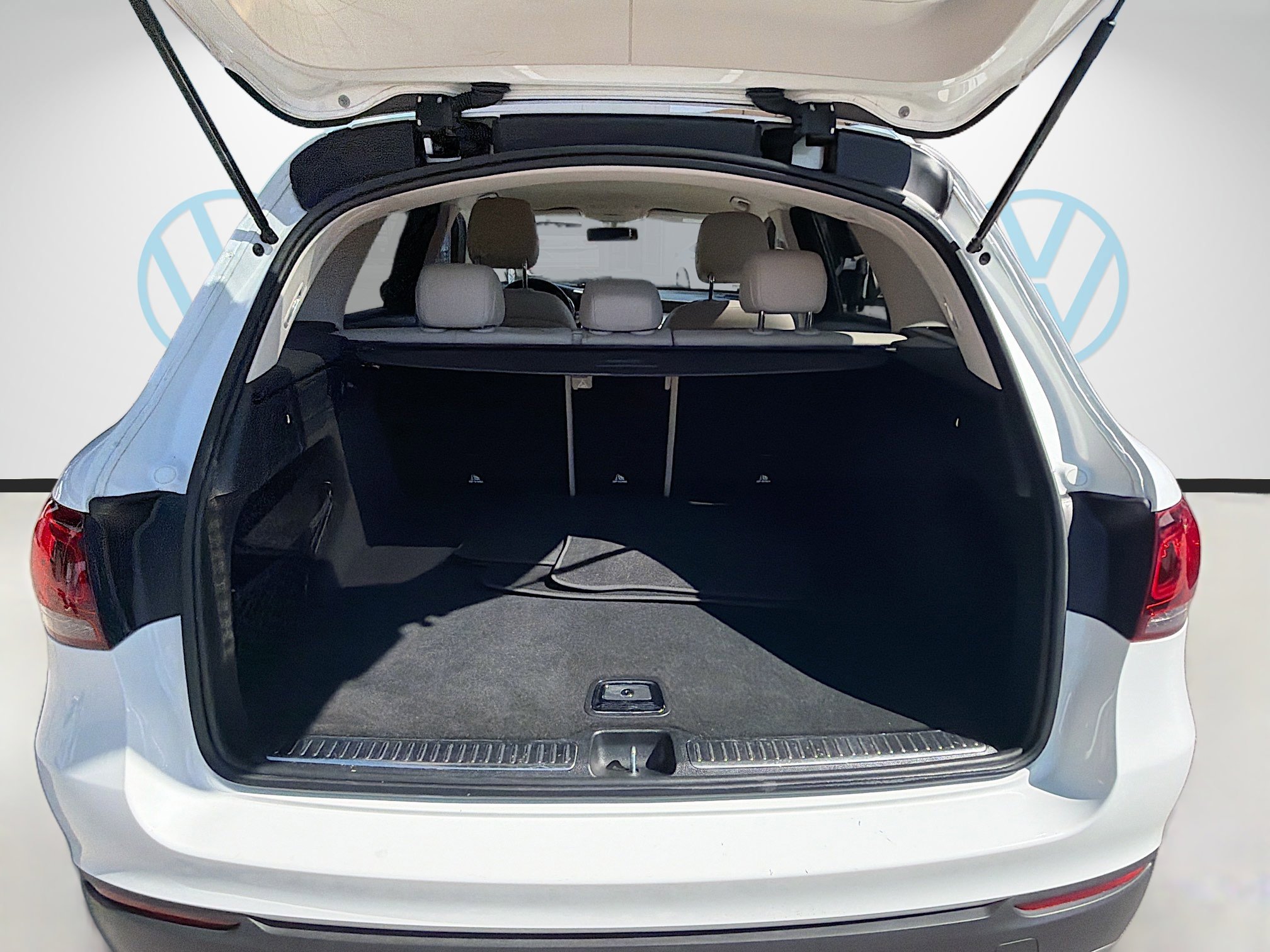 Used 2020 Mercedes-Benz GLC 300 image 26