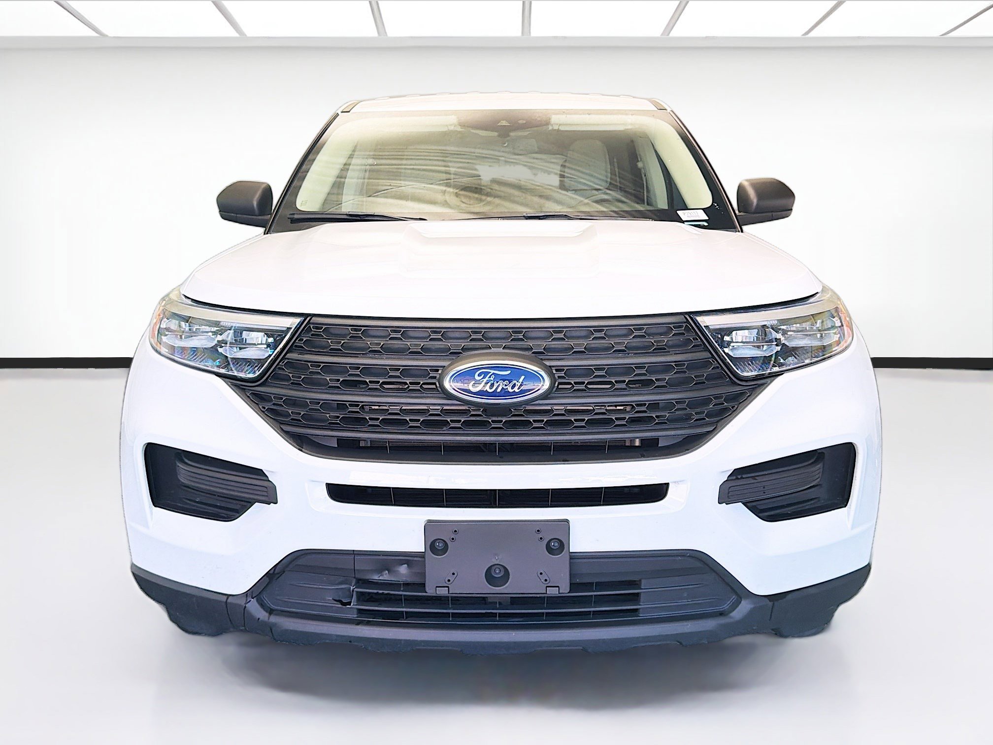 Used 2021 Ford Explorer 2WD image 2