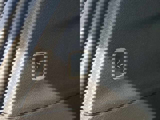 New 2026 Chrysler Pacifica Select image 10