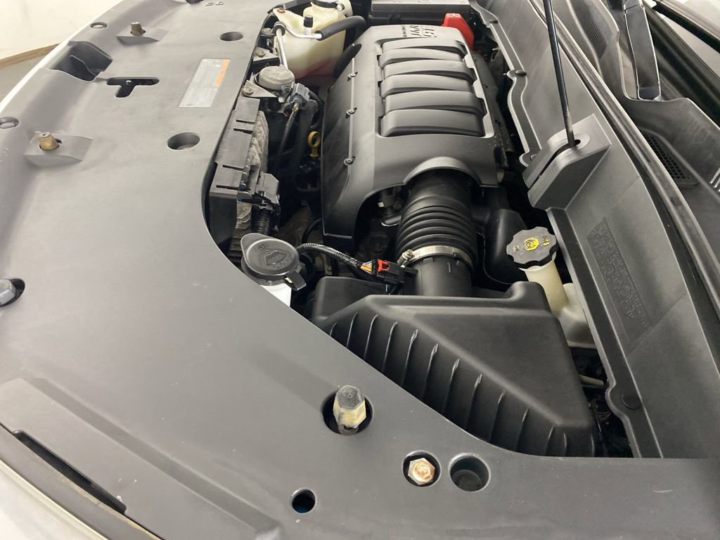 Used 2015 GMC Acadia Denali image 38