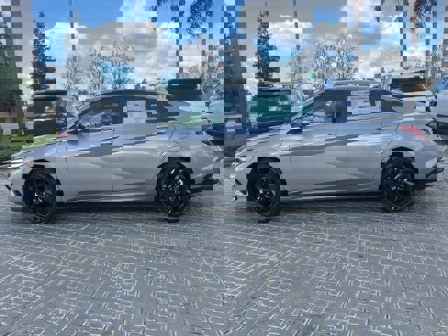 New 2026 Hyundai Elantra SEL Sport Premium image 6