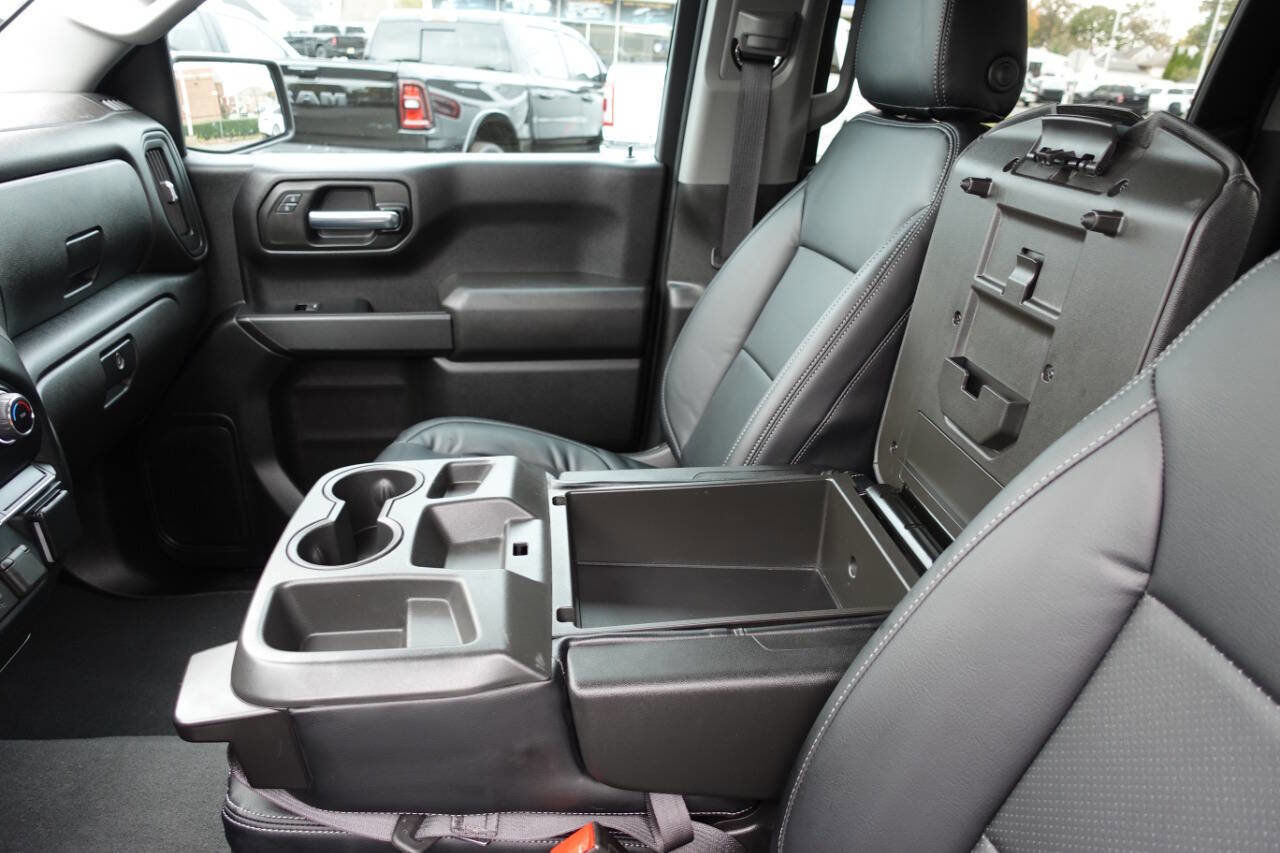 Used 2023 Chevrolet Silverado 1500 Custom image 55