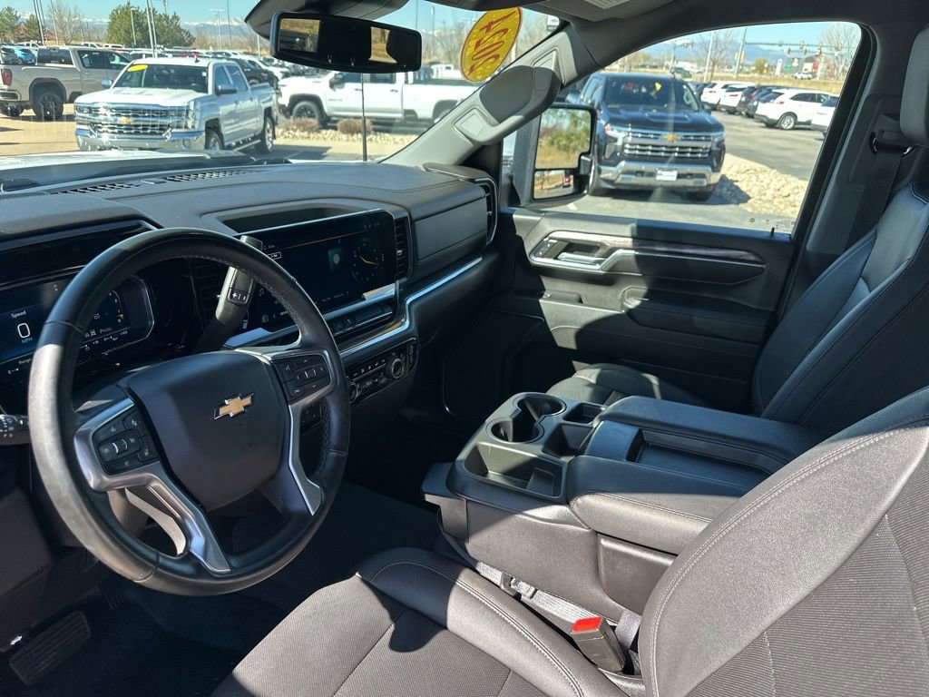 Used 2024 Chevrolet Silverado 2500 LTZ image 14