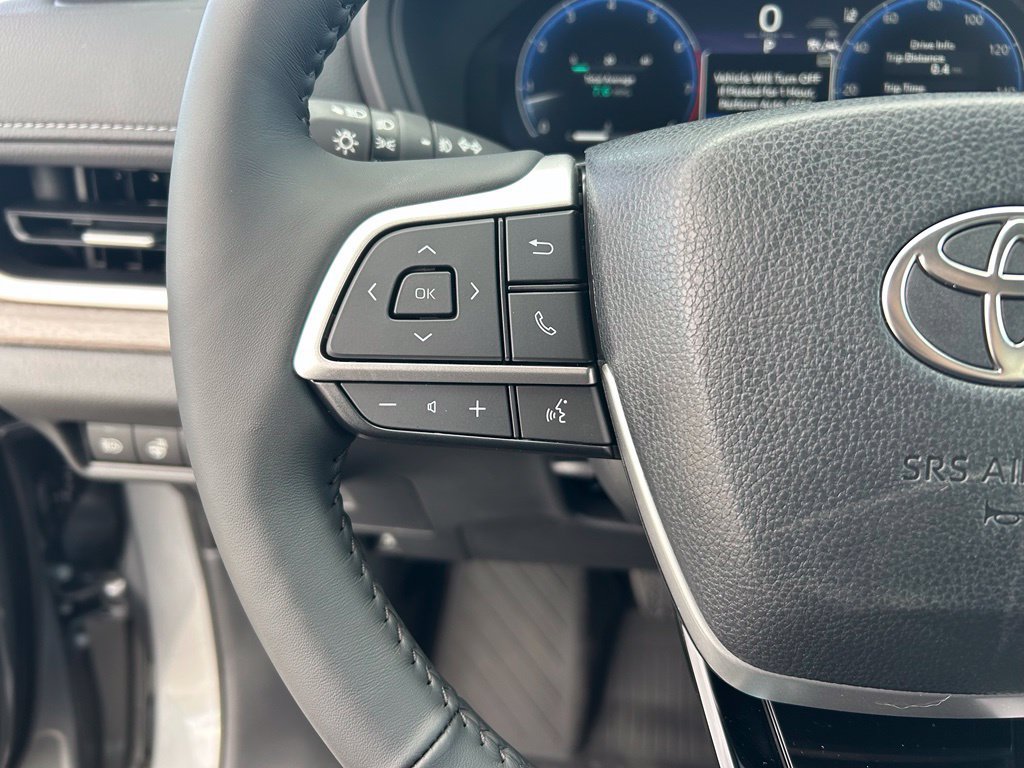 Used 2026 Toyota Grand Highlander AWD image 14