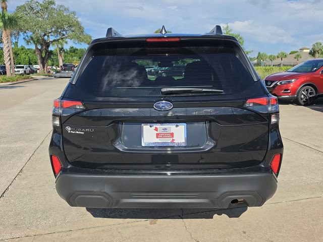 Used 2026 Subaru Forester Premium AWD/4WD image 4