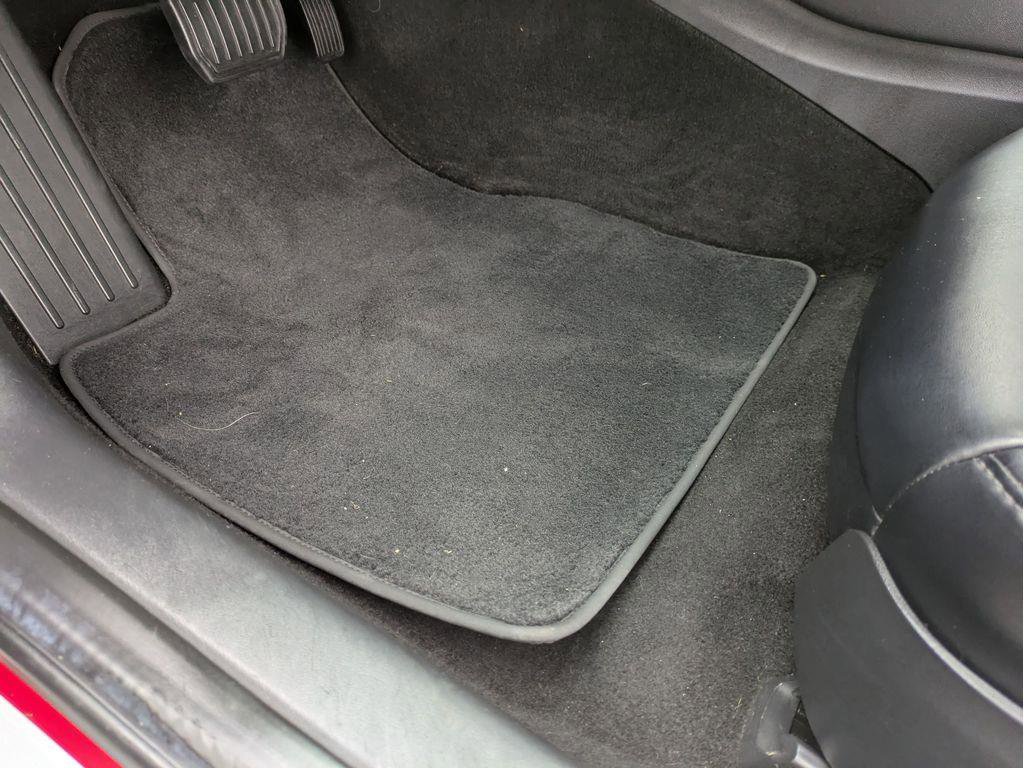 Used 2018 Tesla Model 3 Mid Range image 17