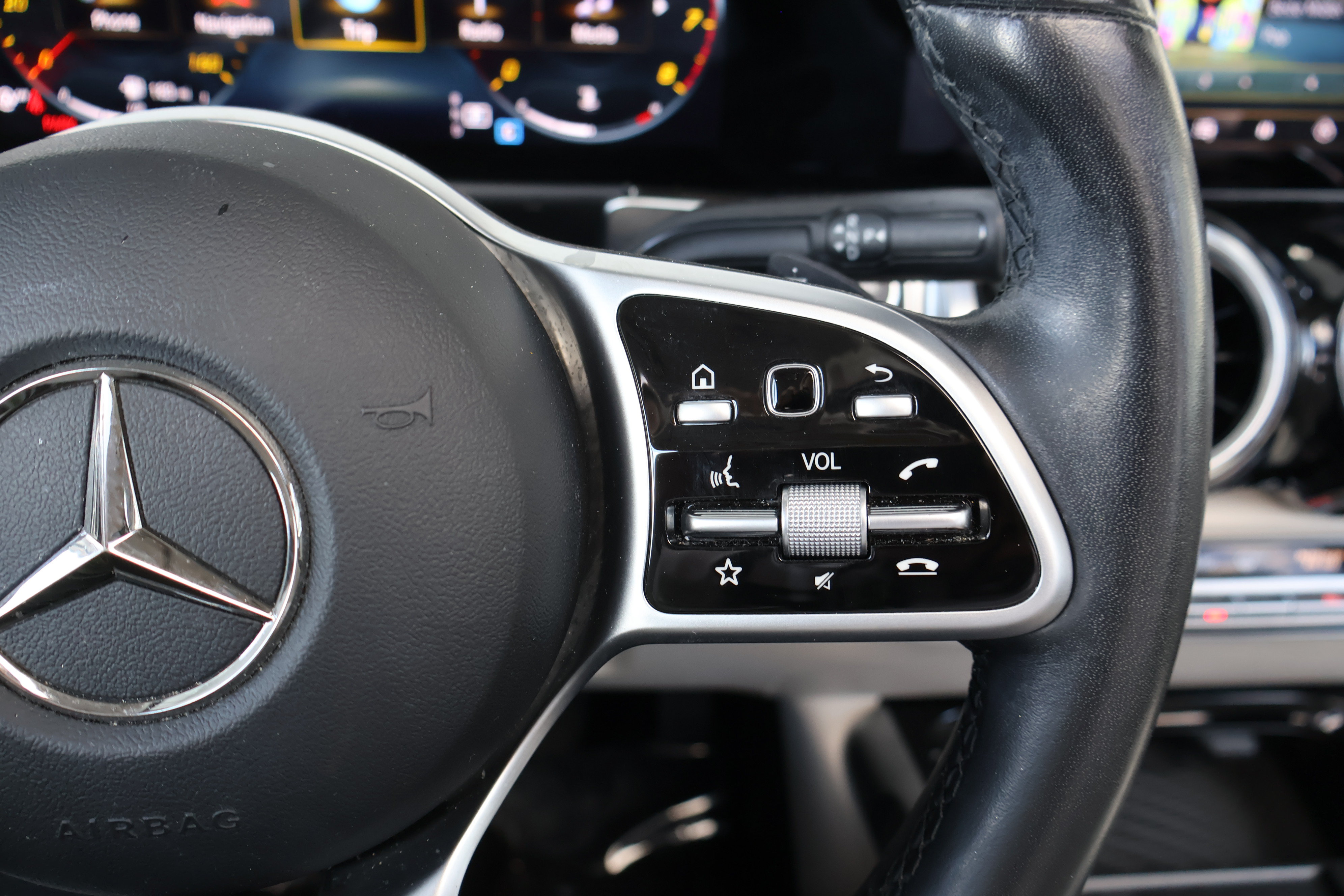 Certified 2021 Mercedes-Benz GLB 250 image 35