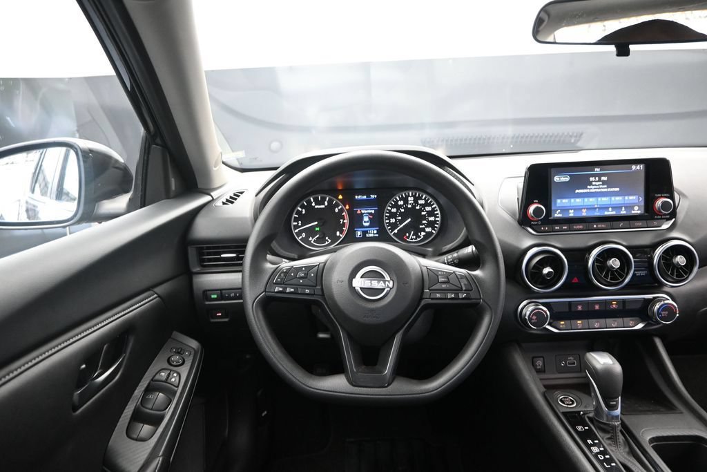 Used 2025 Nissan Sentra S FWD image 29