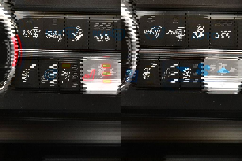 New 2026 Ford F450 Platinum w/ FX4 Off-Road Package image 36