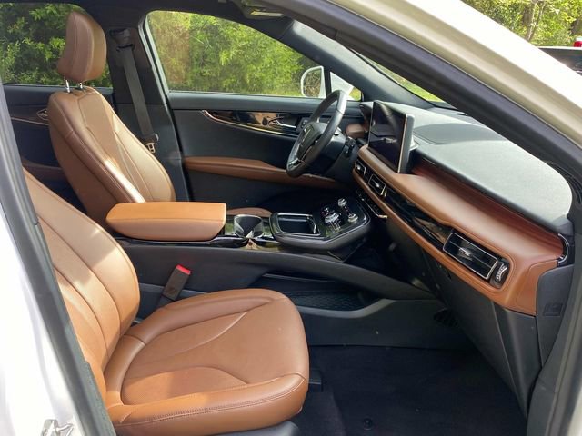 Certified 2023 Lincoln Nautilus Reserve image 36