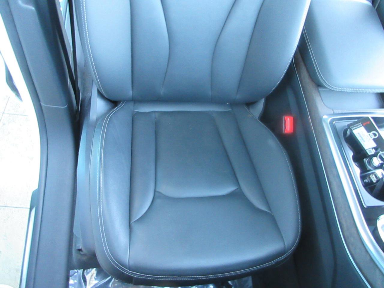 Used 2023 Audi Q8 Premium w/ Convenience Package image 24