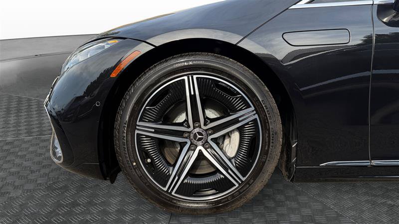 Used 2023 Mercedes-Benz EQS 450+ 4MATIC Sedan w/ AMG Line Exterior Package image 9