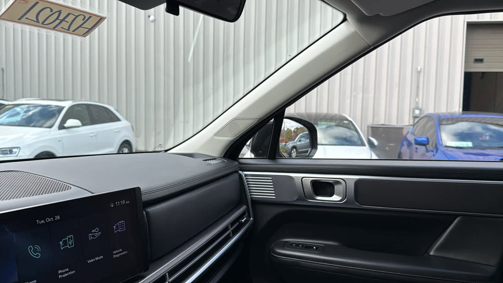 Used 2025 Hyundai Santa Fe SEL image 23